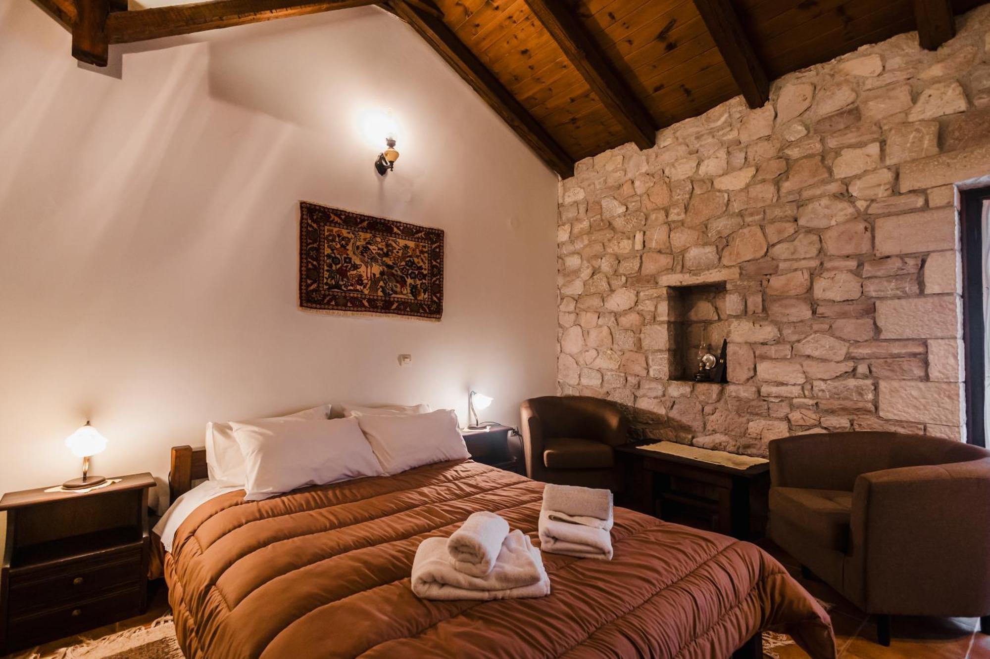 Guesthouse Armakas Kalavryta Esterno foto